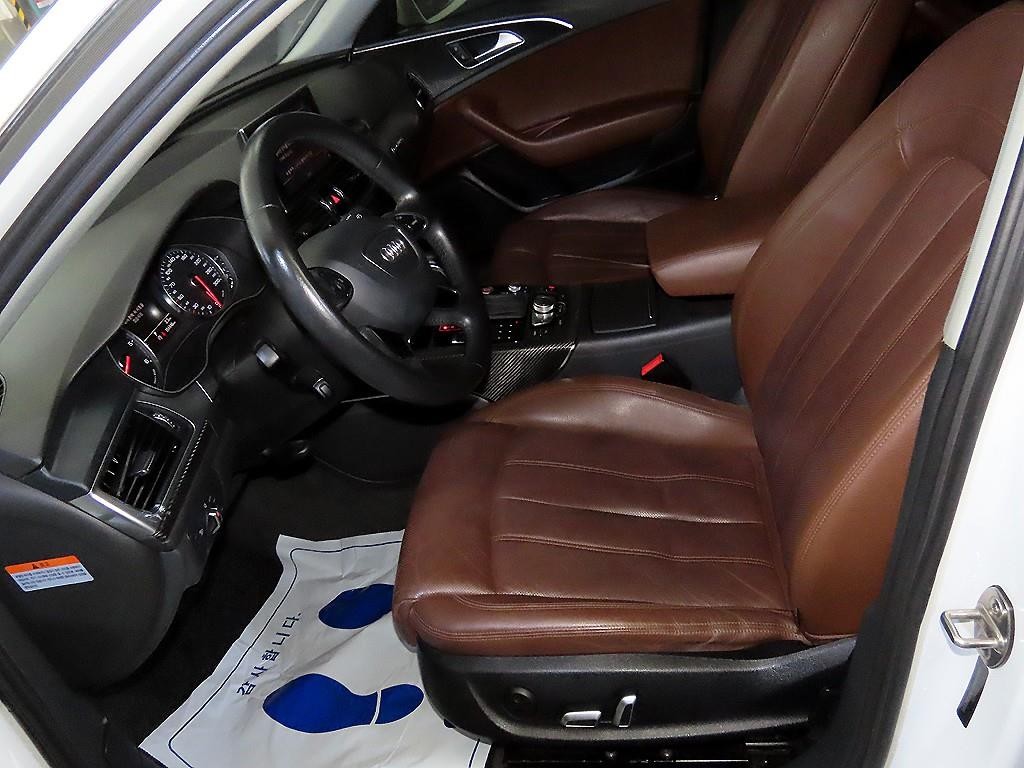 아우디 A6 뉴A6 35 TDI 콰트로 프리미엄 이미지 6