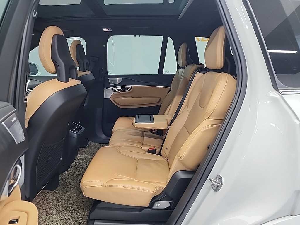 볼보 XC90 XC90 2세대 2.0 B6 AWD 인스크립션 이미지 12