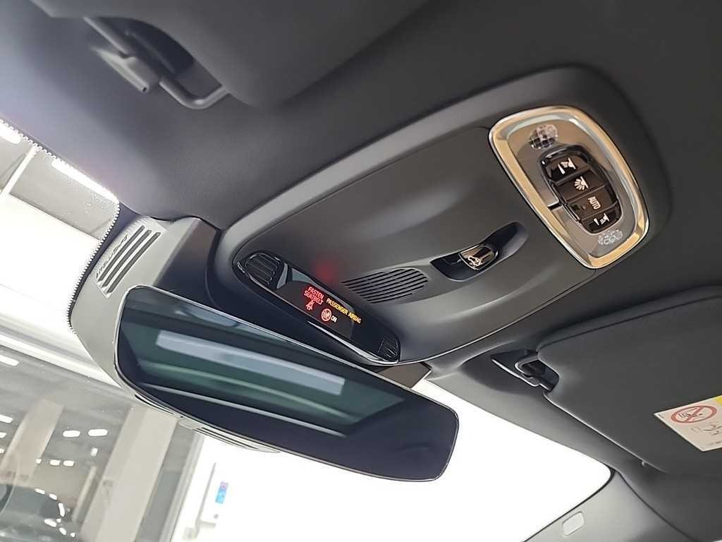 볼보 XC90 XC90 2세대 2.0 B6 AWD 인스크립션 이미지 17