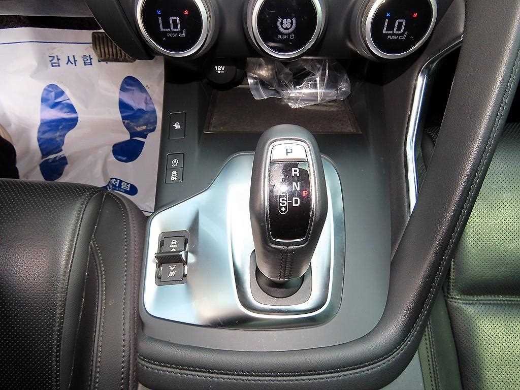 재규어 E-PACE D180 S 이미지 10
