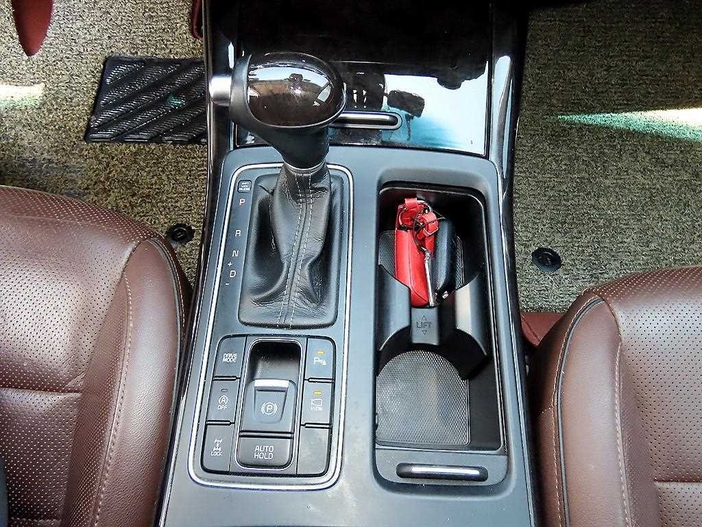 기아 쏘렌토 올 뉴 쏘렌토 디젤 4WD 2.2 노블레스 스페셜 이미지 10