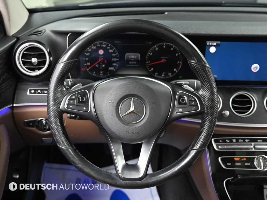 벤츠 E 클래스 E-클래스 W213 E300 4MATIC 아방가르드인텔리전트드라이브 이미지 13