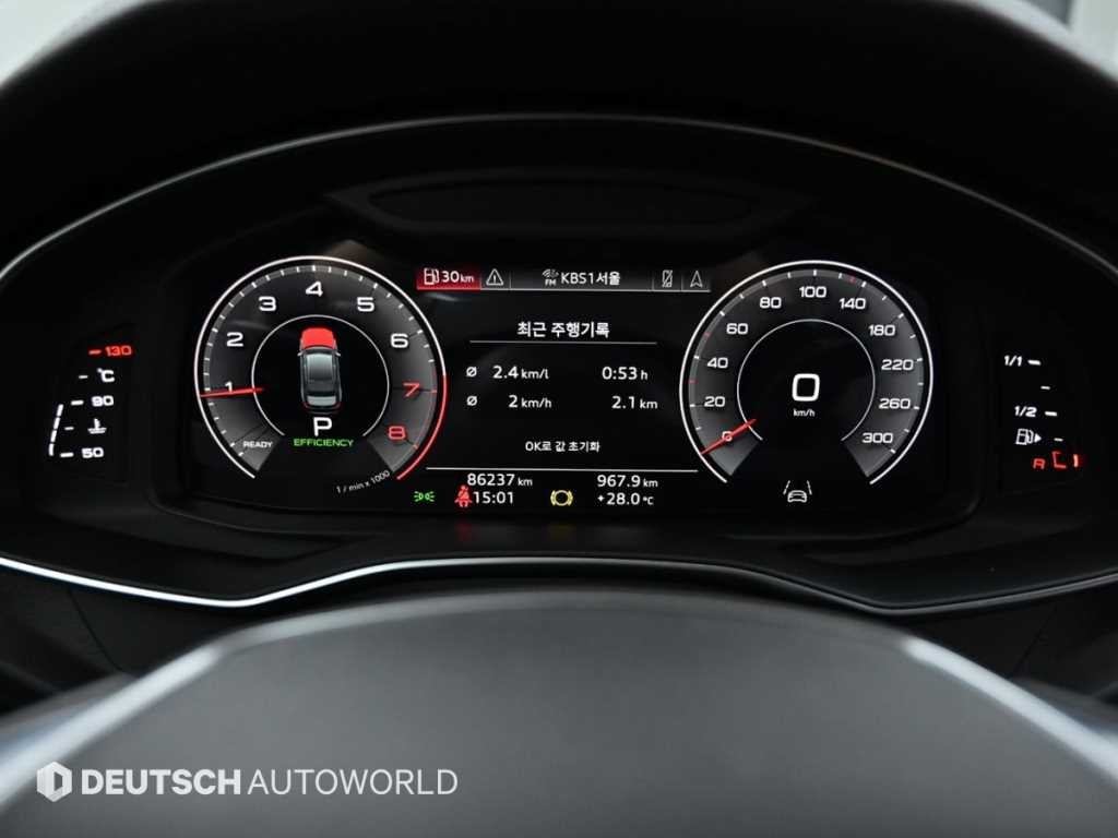 아우디 A6 A6 (C8) 45 TFSI 콰트로 프리미엄 이미지 8