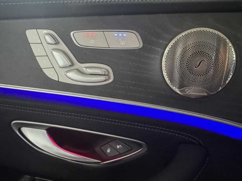 벤츠 E 클래스 E-클래스 W213 E300 4MATIC AMG LINE 이미지 11