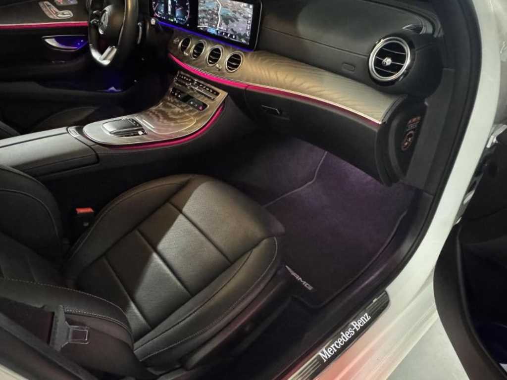 벤츠 E 클래스 E-클래스 W213 E300 4MATIC AMG LINE 이미지 13
