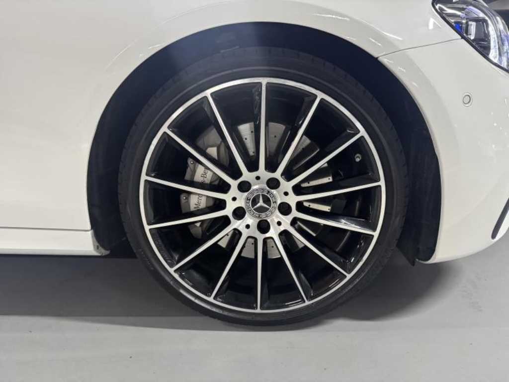 벤츠 E 클래스 E-클래스 W213 E300 4MATIC AMG LINE 이미지 20