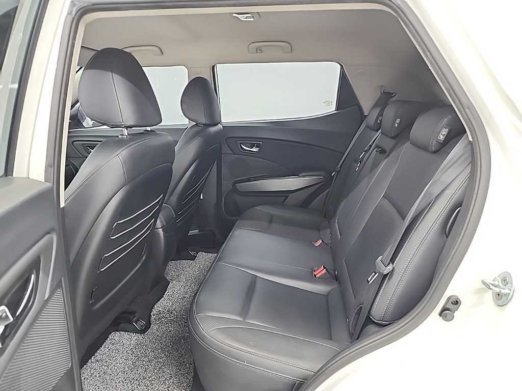 KG모빌리티(쌍용) 티볼리 베리 뉴 티볼리 2WD 가솔린 1.5 V5 이미지 13