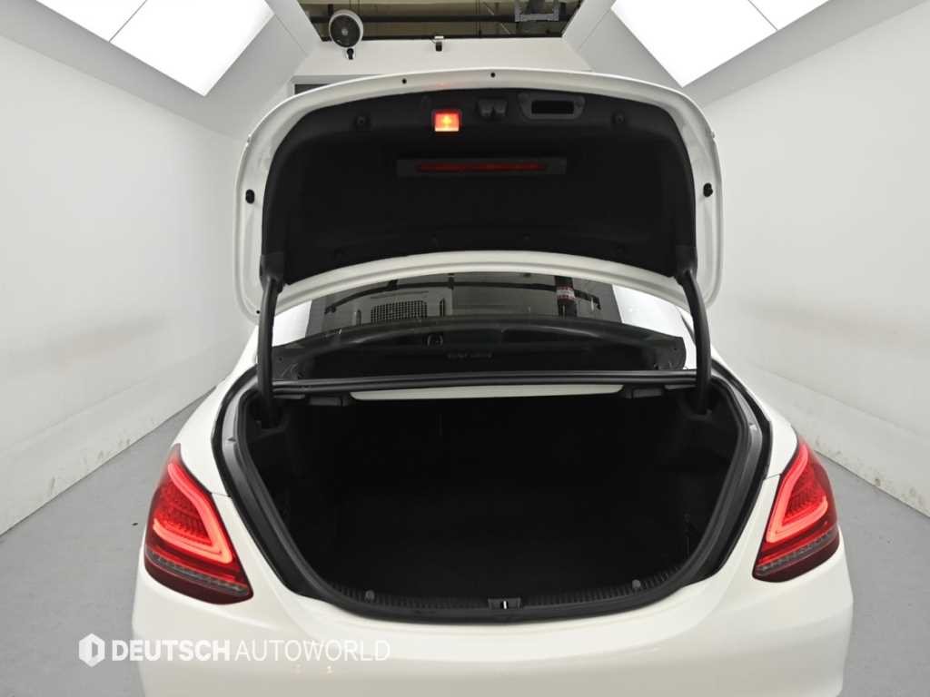 벤츠 C 클래스 C클래스 W205 C220 d 4MATIC 익스클루시브 이미지 19