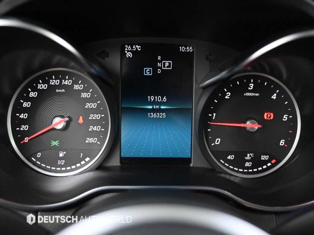 벤츠 C 클래스 C클래스 W205 C220 d 4MATIC 익스클루시브 이미지 8
