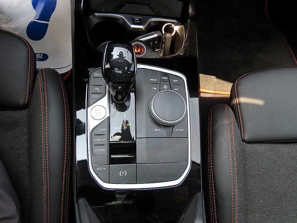BMW 1시리즈 1시리즈 (F40) 118d 스포츠 이미지 10