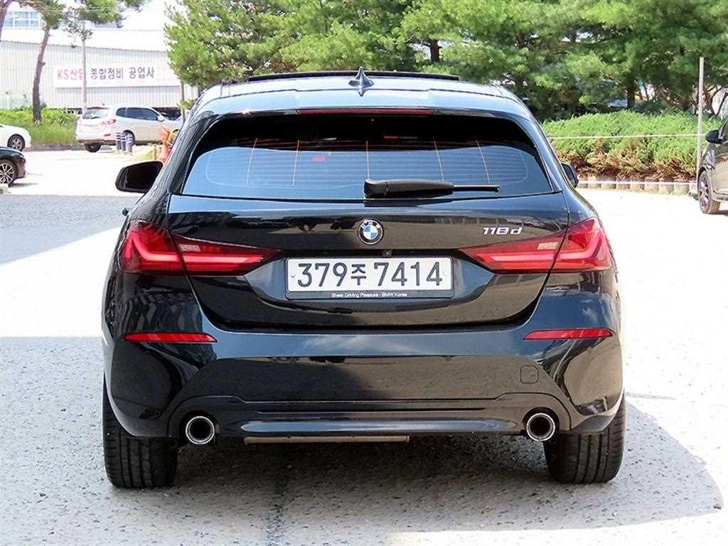 BMW 1시리즈 1시리즈 (F40) 118d 스포츠 이미지 4