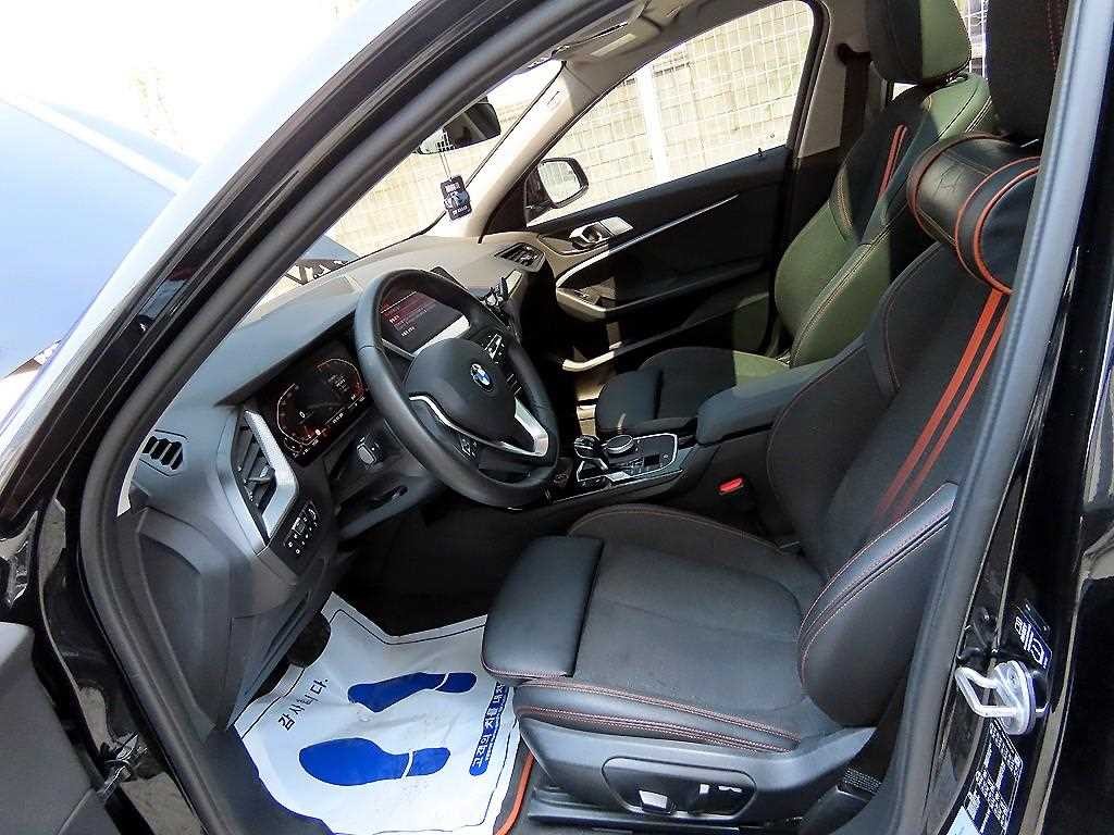 BMW 1시리즈 1시리즈 (F40) 118d 스포츠 이미지 5
