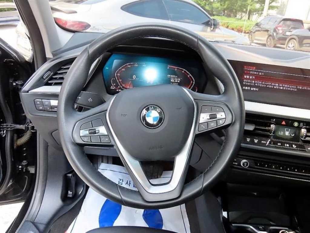 BMW 1시리즈 1시리즈 (F40) 118d 스포츠 이미지 8