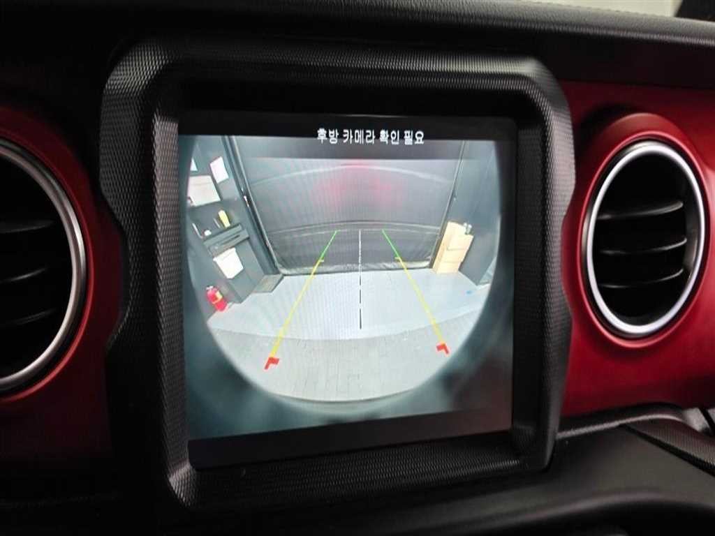 지프 랭글러 랭글러 (JL) 2.0 루비콘 4도어 파워 탑 이미지 16