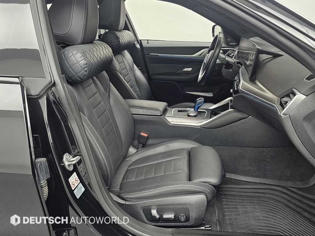 BMW i4 eDrive 40 M 스포츠 프로 이미지 10