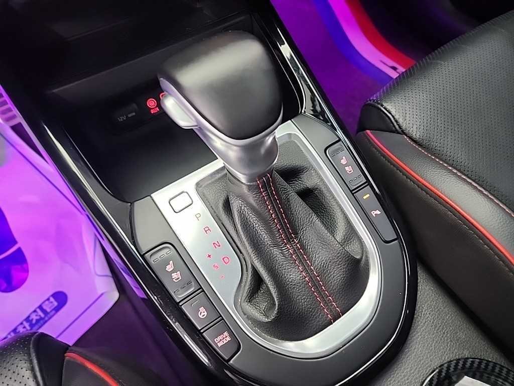 기아 K3 올뉴 K3 5도어 GT 시그니처 이미지 8