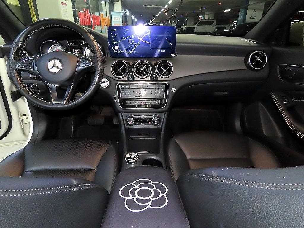 벤츠 CLA 클래스 CLA클래스 CLA 200 CDI 이미지 10
