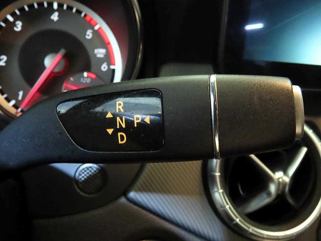벤츠 CLA 클래스 CLA클래스 CLA 200 CDI 이미지 12
