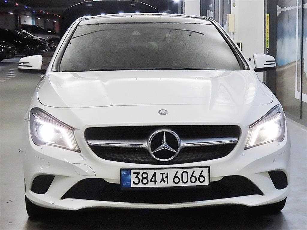 벤츠 CLA 클래스 CLA클래스 CLA 200 CDI 이미지 2