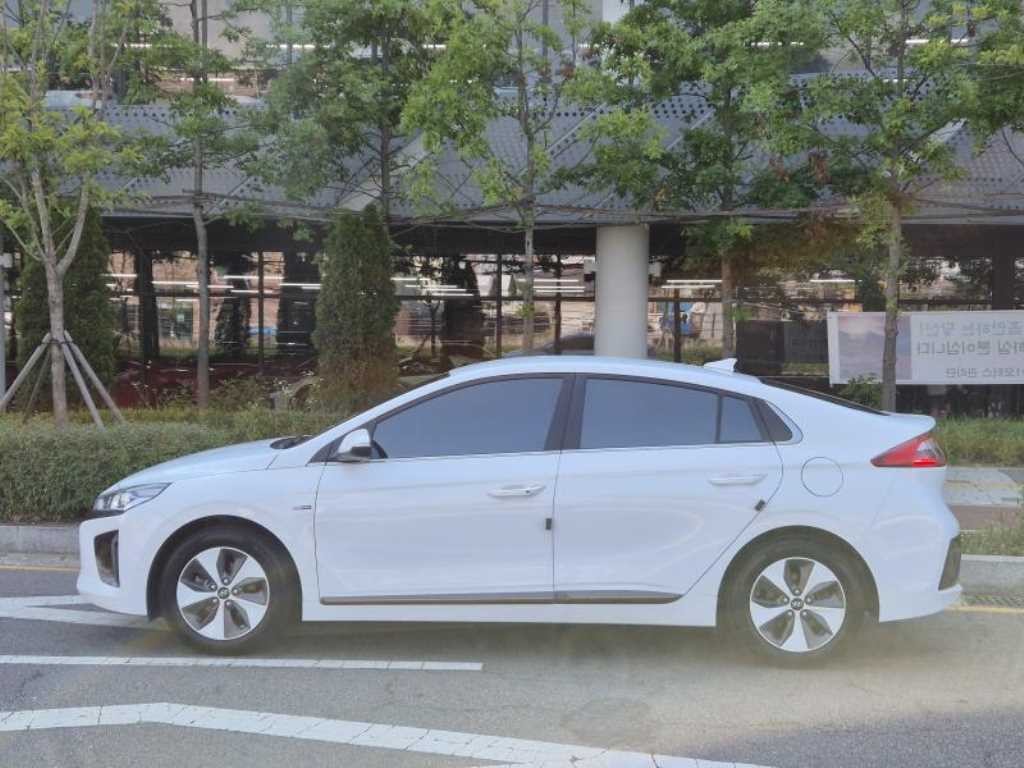 현대 아이오닉 아이오닉 일렉트릭 Q 이미지 2