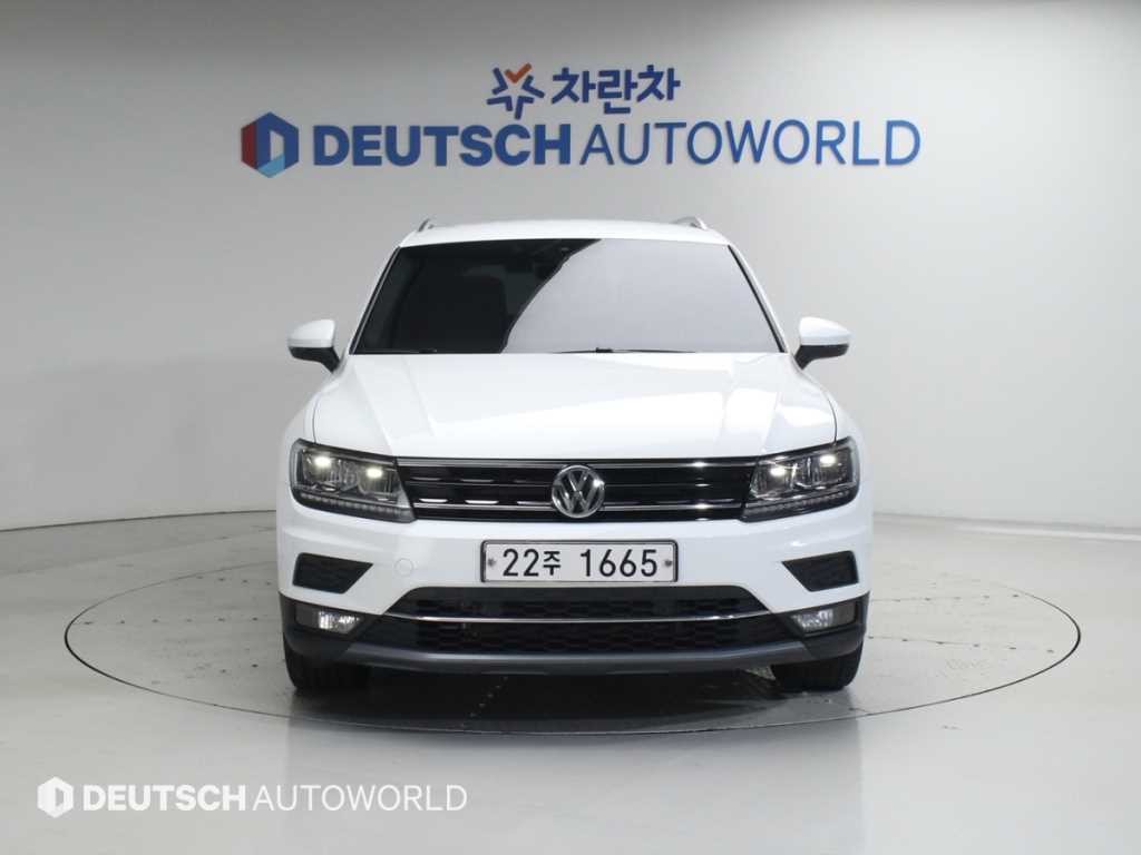 폭스바겐 티구안 티구안(2세대) 2.0 TDI 프리미엄 이미지 3