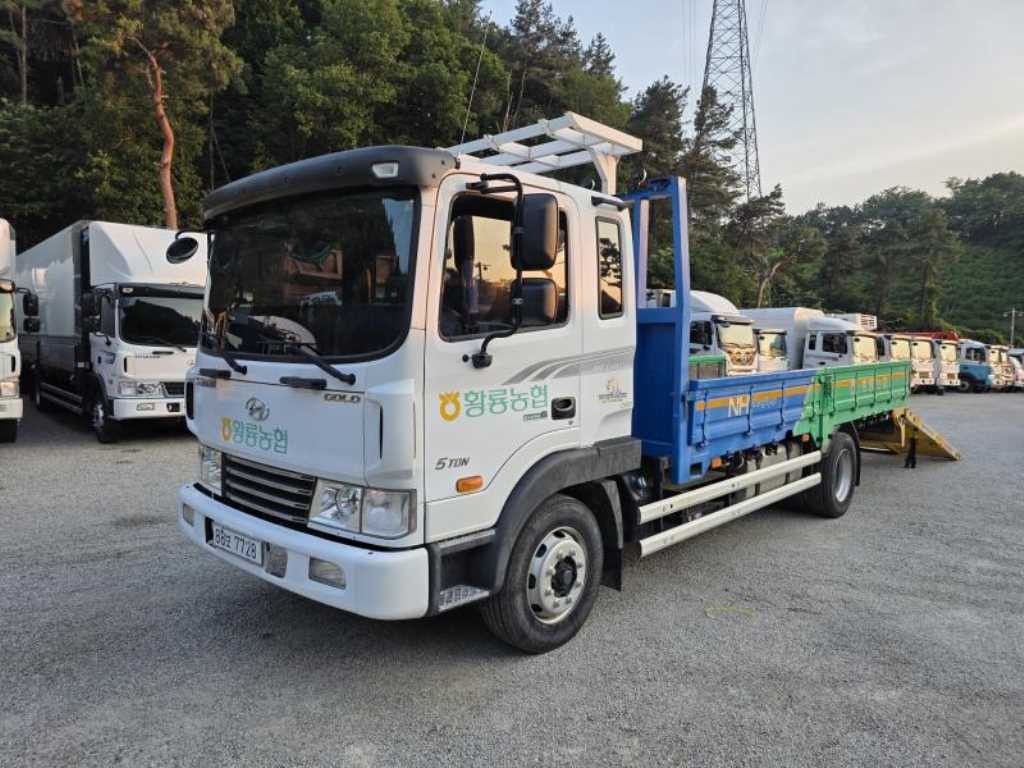 중대형화물 렉카 셀프로더 5톤이상 현대 이미지 1