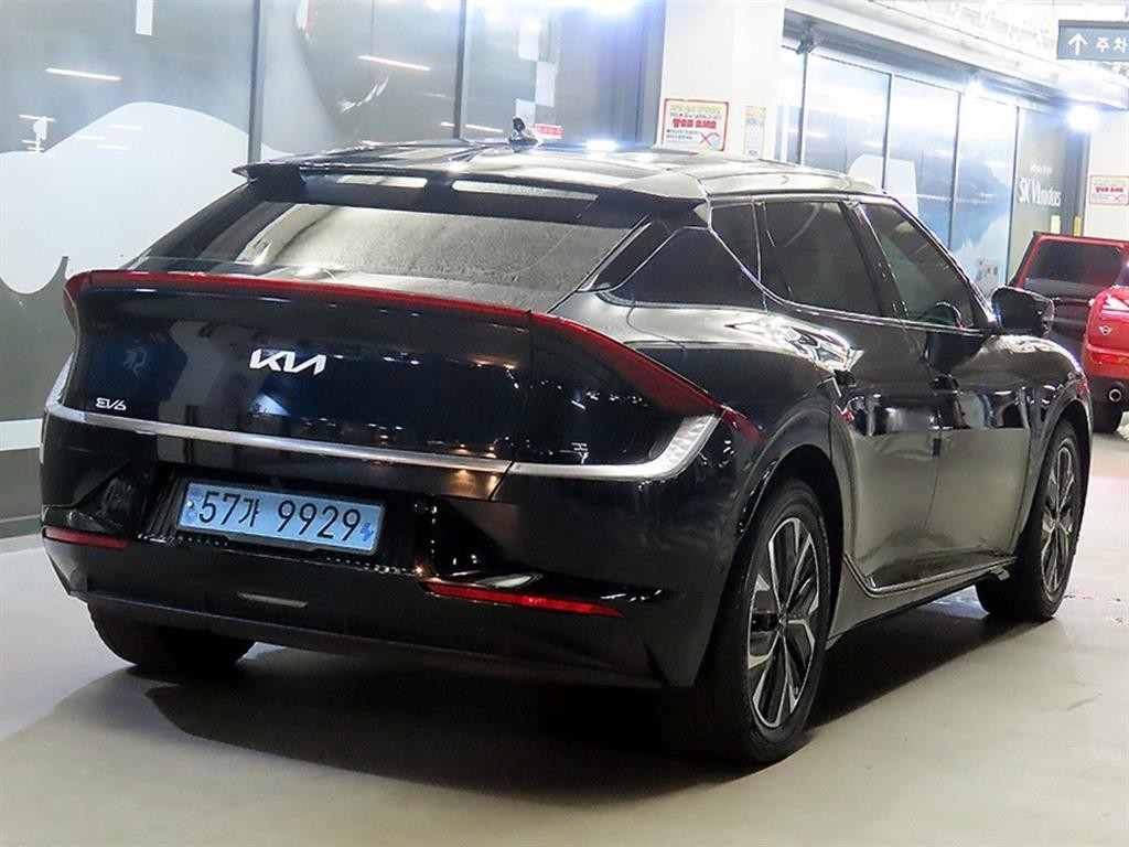 기아 EV6 롱레인지 어스 이미지 4