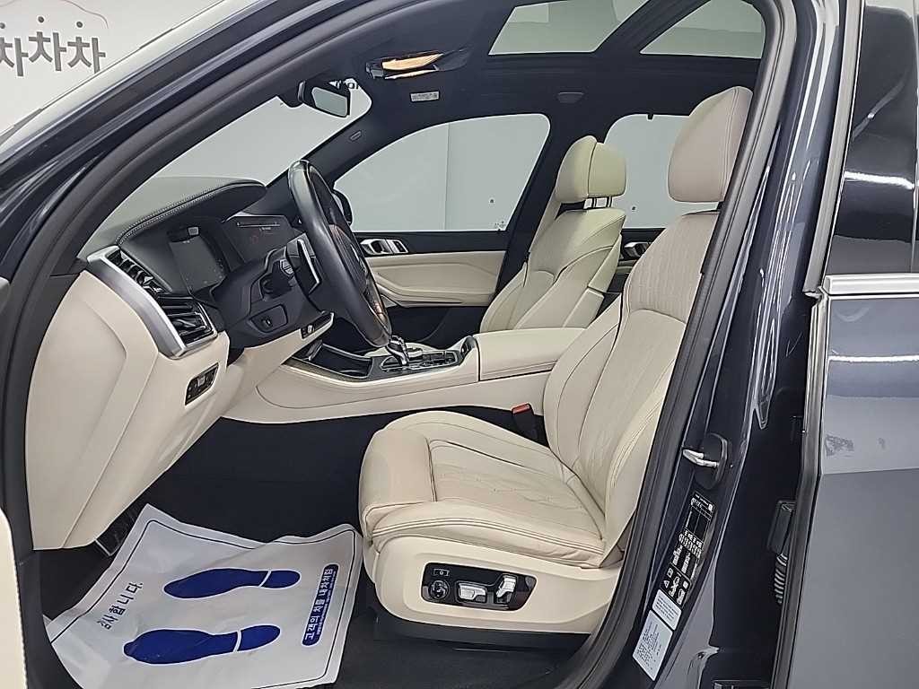 BMW X5 X5 (G05) M50i 이미지 11