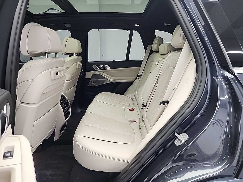 BMW X5 X5 (G05) M50i 이미지 12