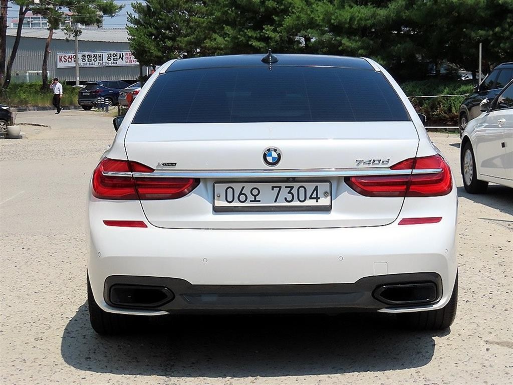 BMW 7시리즈 7시리즈 (G11) 740d xDrive M 스포츠 이미지 4
