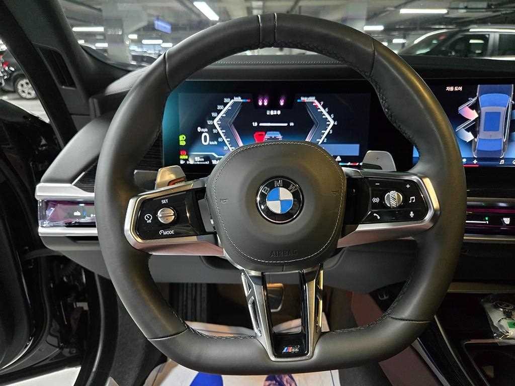 BMW 7시리즈 7시리즈 (G70) 740d xDrive M 스포츠 이미지 7