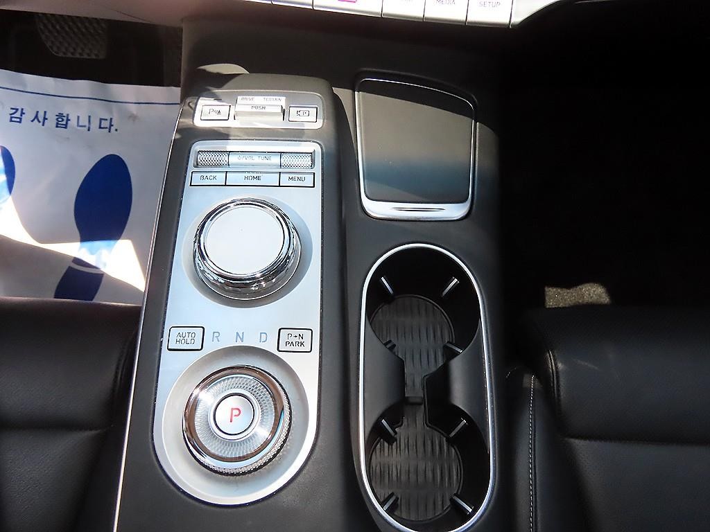 제네시스 GV70 2.5T 가솔린 AWD 이미지 11