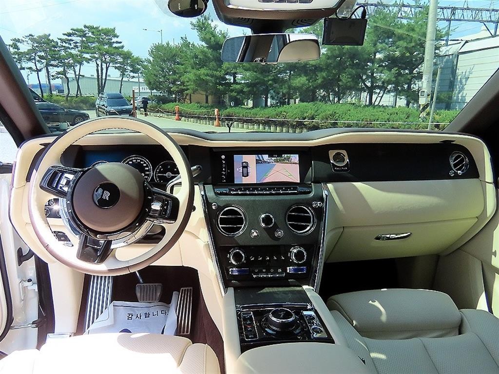 롤스로이스 컬리넌 6.7 V12 이미지 8