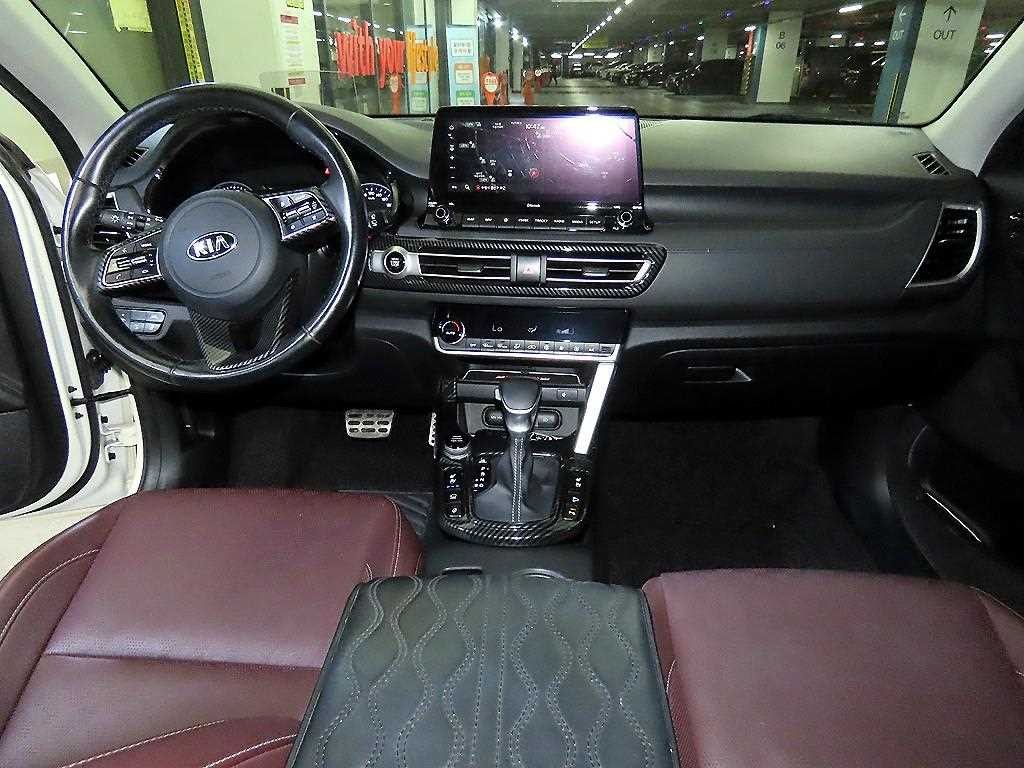 기아 셀토스 가솔린 1.6 터보 2WD 노블레스 이미지 10