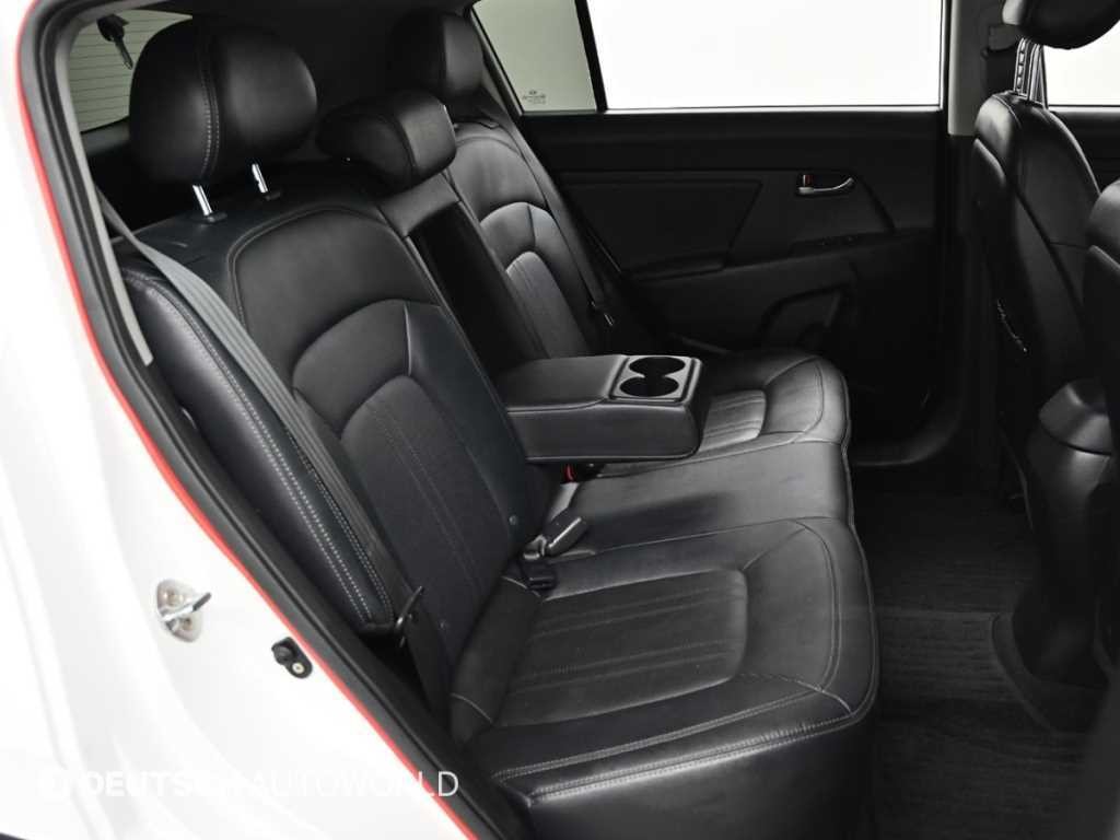 기아 스포티지 스포티지 R 2WD TLX 프리미엄 이미지 12