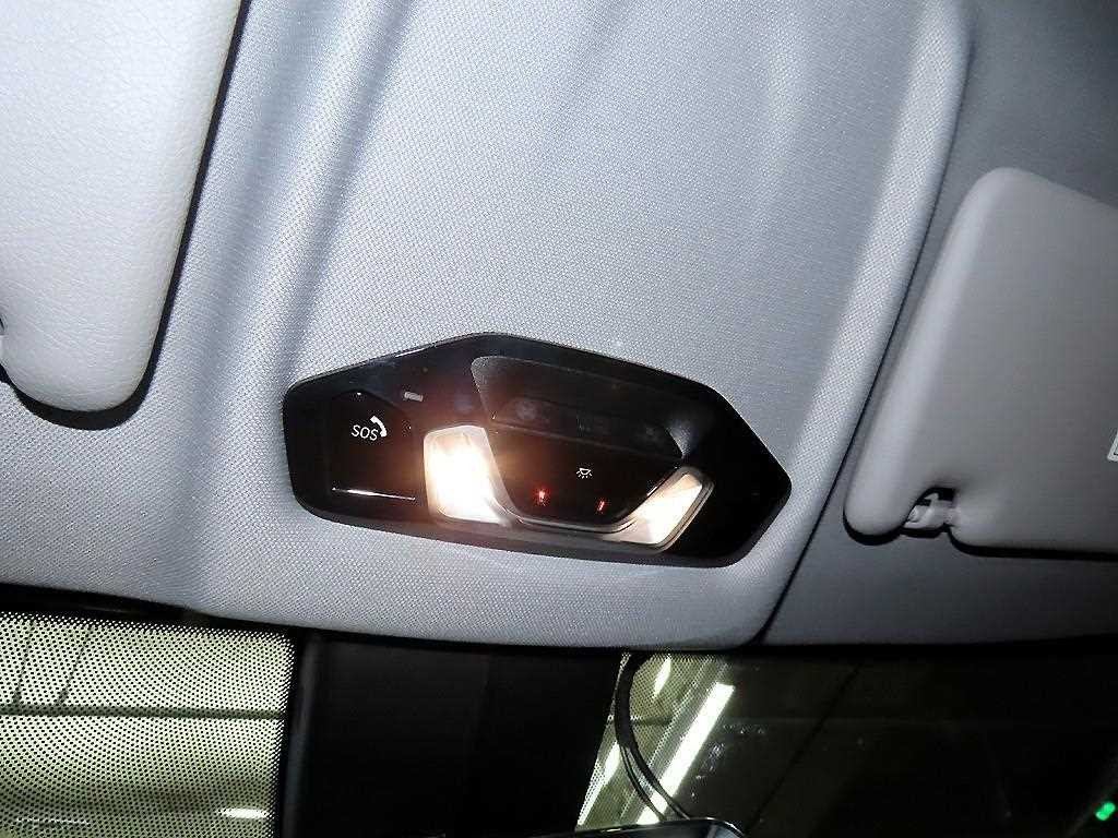 BMW 1시리즈 1시리즈 (F40) 118d 조이 퍼스트 에디션 이미지 16