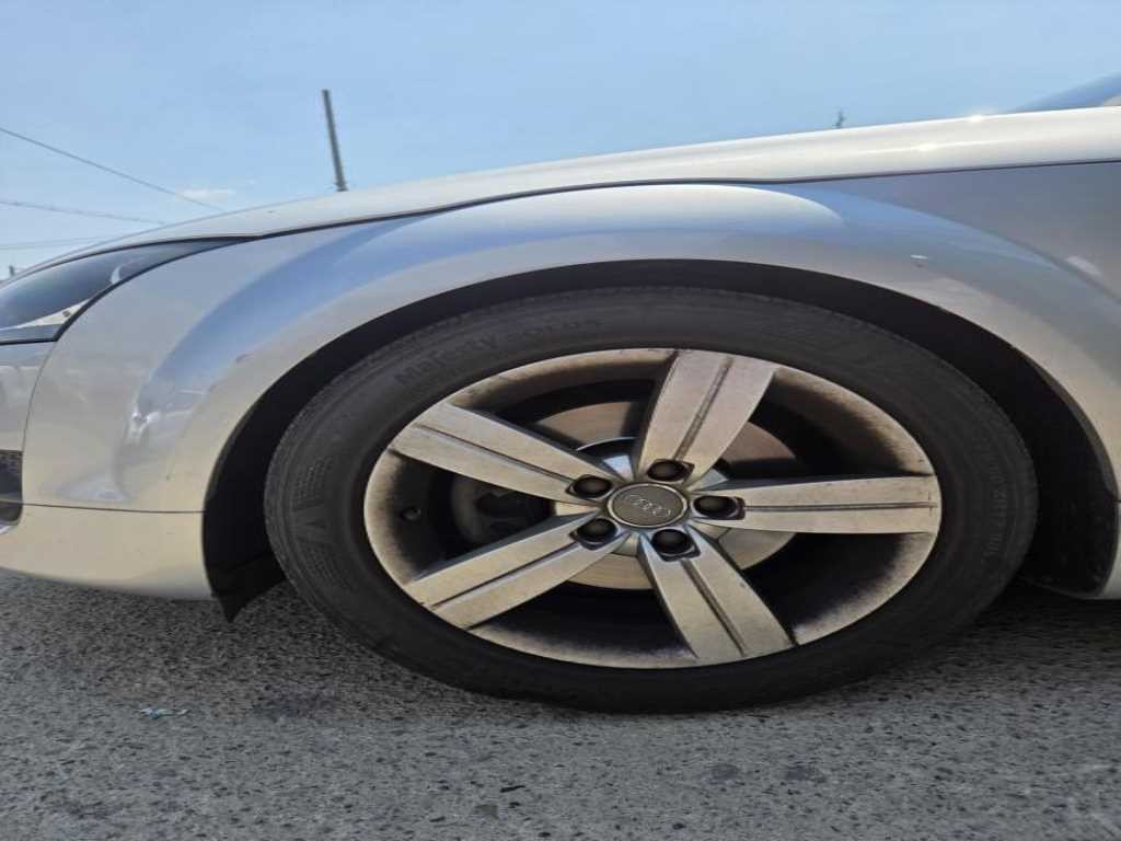 아우디 TT 뉴TT 2.0 TFSI 쿠페 이미지 6