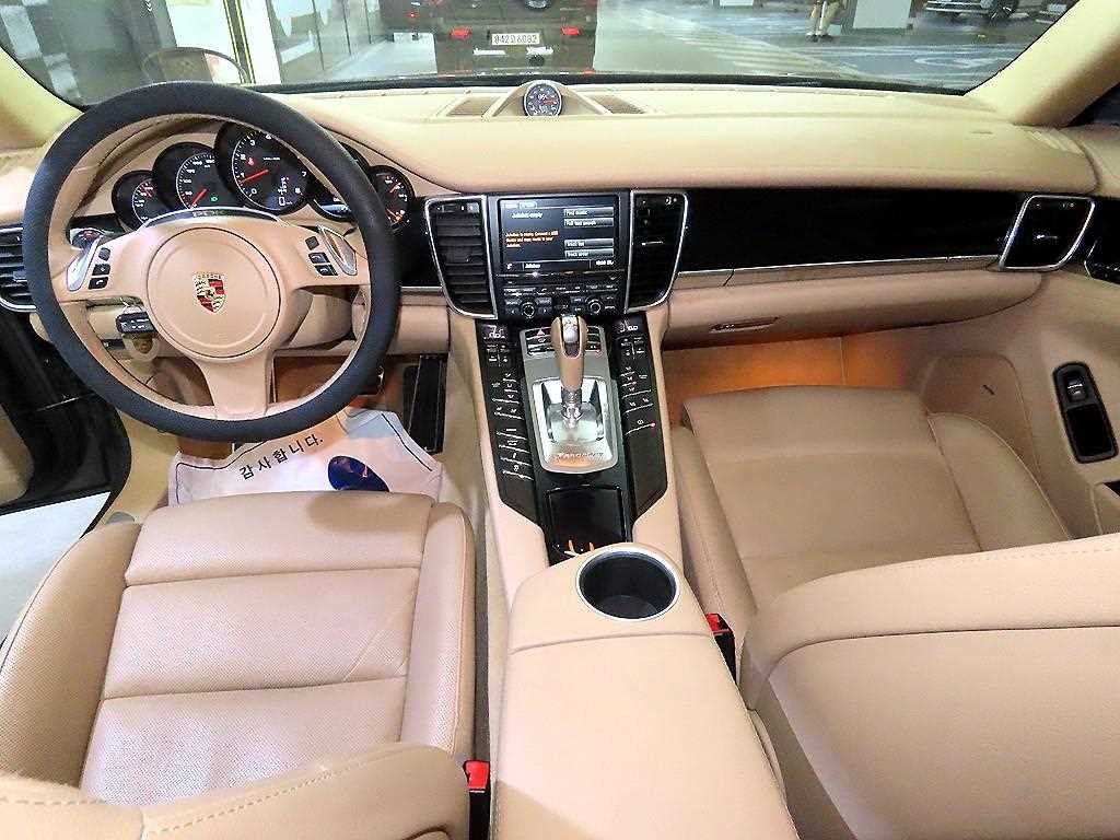 포르쉐 파나메라 3.6 AWD 이미지 10