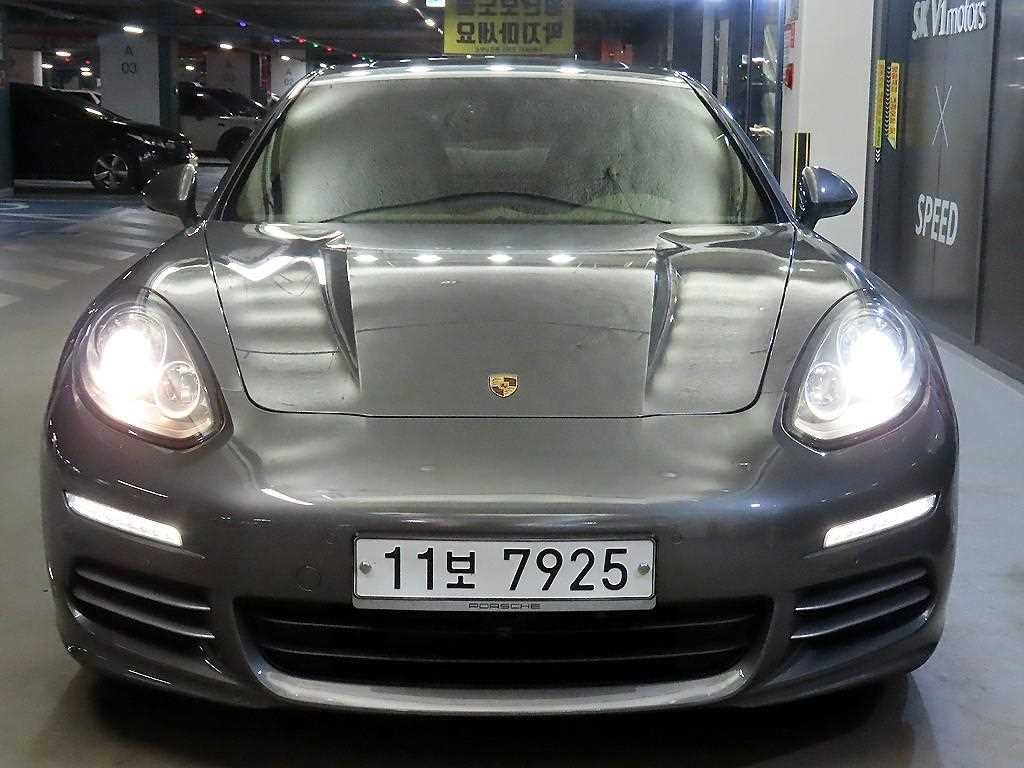 포르쉐 파나메라 3.6 AWD 이미지 2
