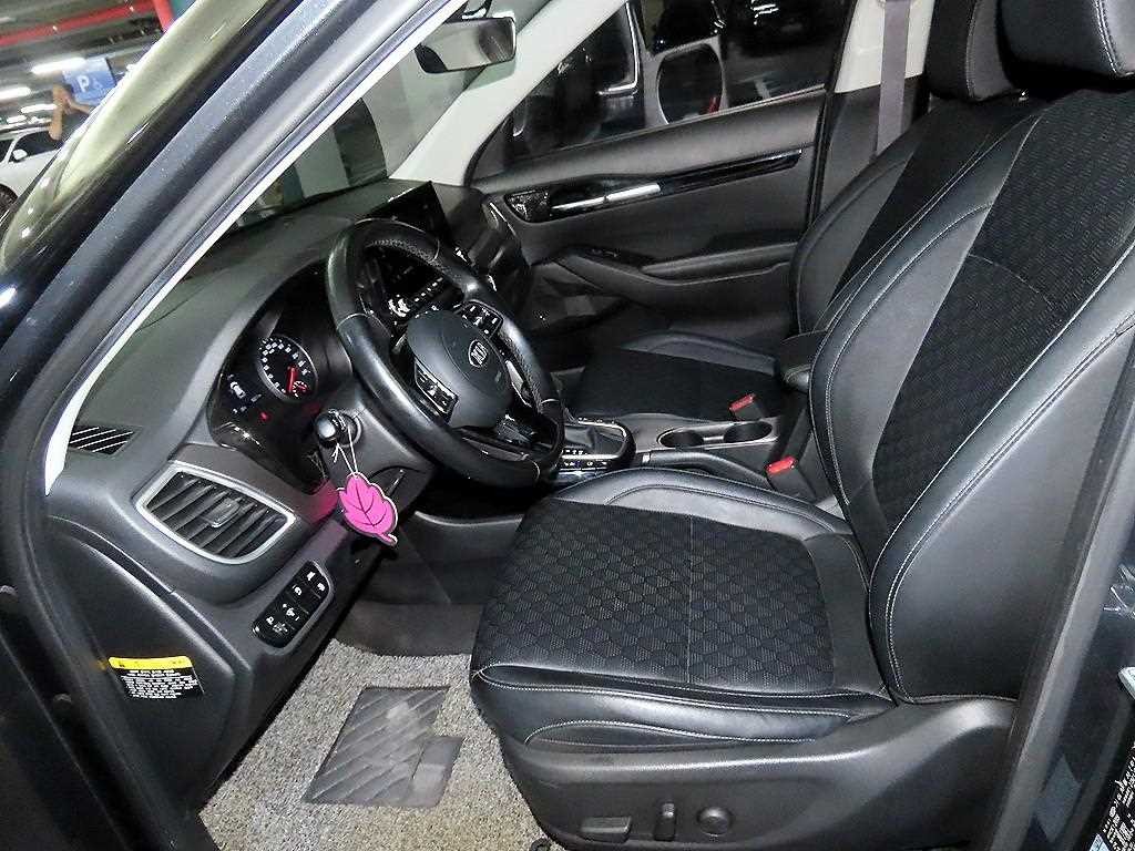 기아 셀토스 디젤 1.6 2WD 노블레스 이미지 6