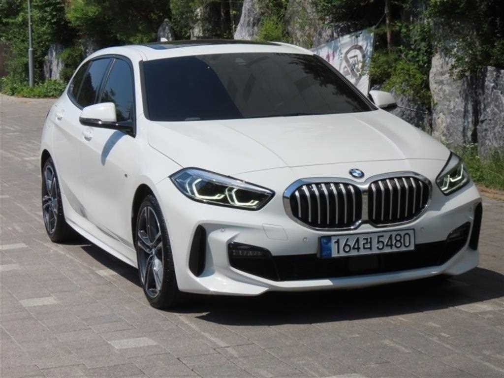 BMW 1시리즈 1시리즈 (F40) 120i M 스포츠 이미지 2