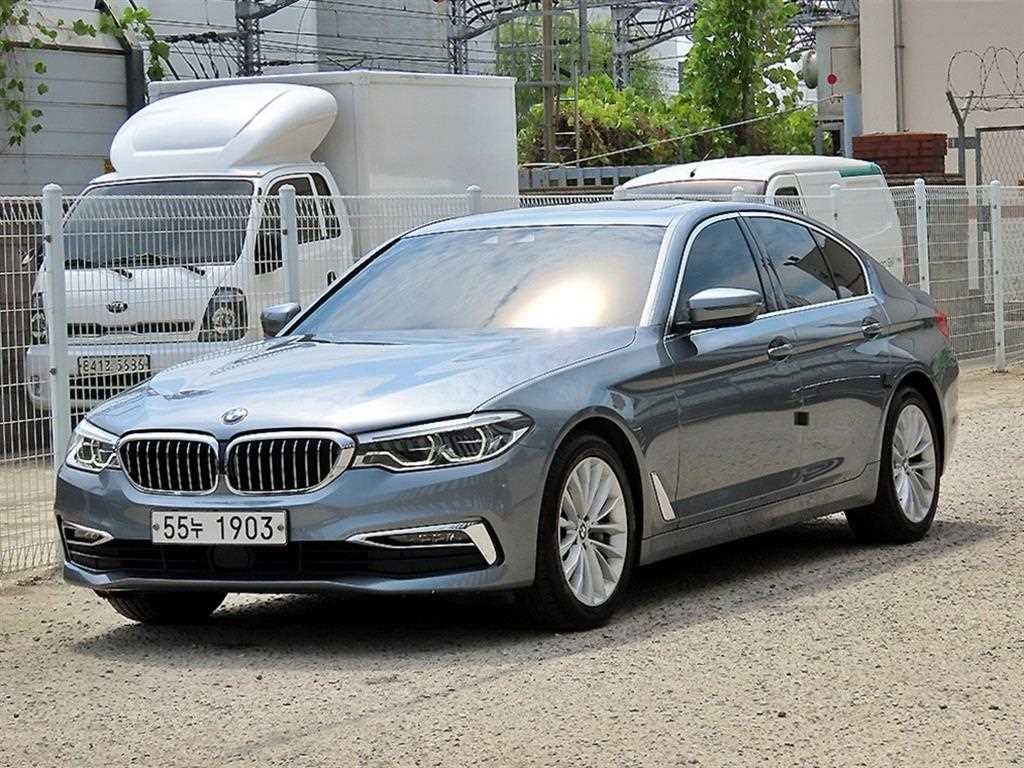 BMW 5시리즈 5시리즈 (G30) 530i 럭셔리 플러스 이미지 2