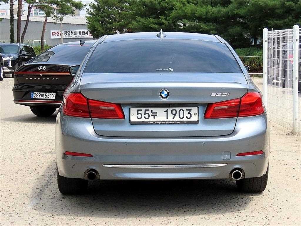 BMW 5시리즈 5시리즈 (G30) 530i 럭셔리 플러스 이미지 4
