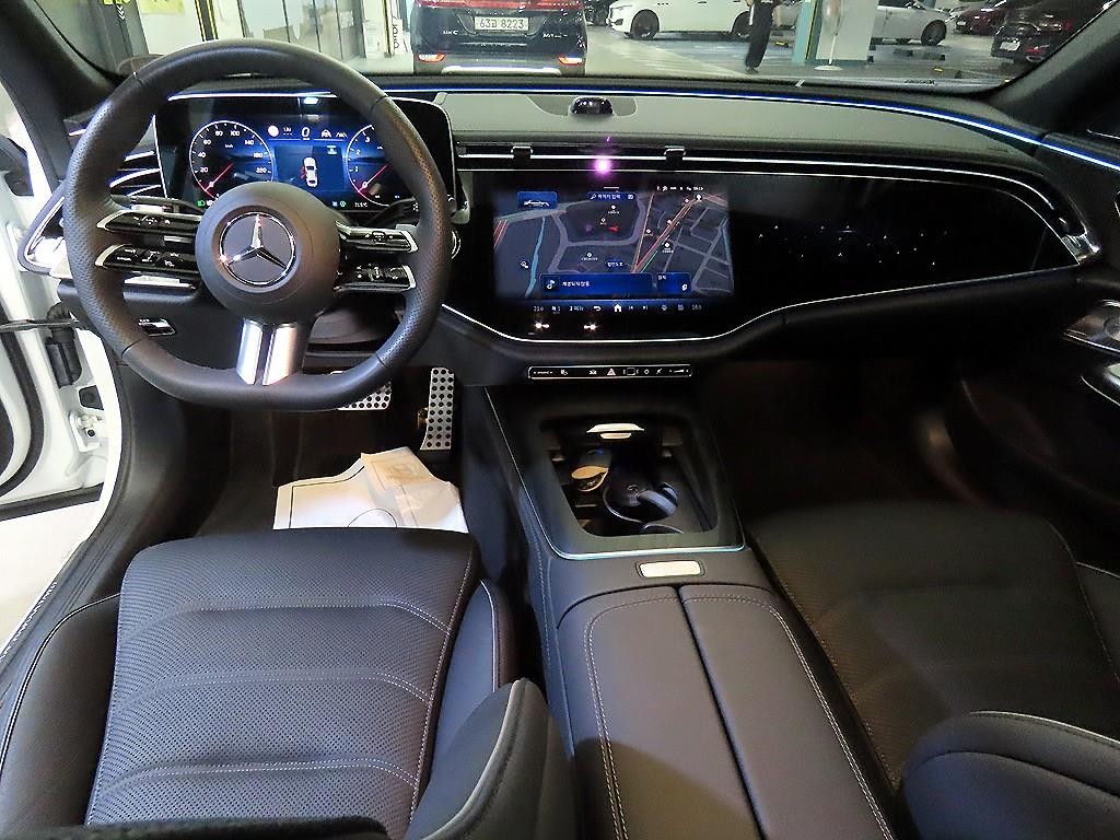 벤츠 E 클래스 E-클래스 W214 E300 4MATIC AMG Line 이미지 10