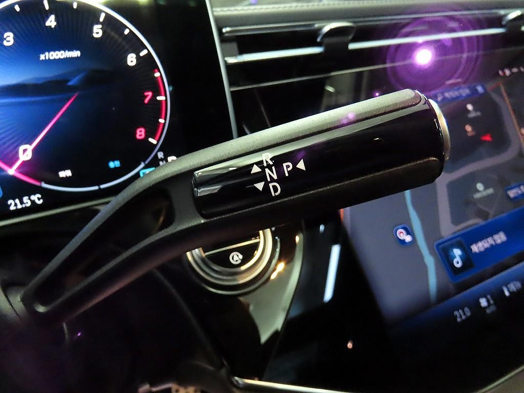 벤츠 E 클래스 E-클래스 W214 E300 4MATIC AMG Line 이미지 12