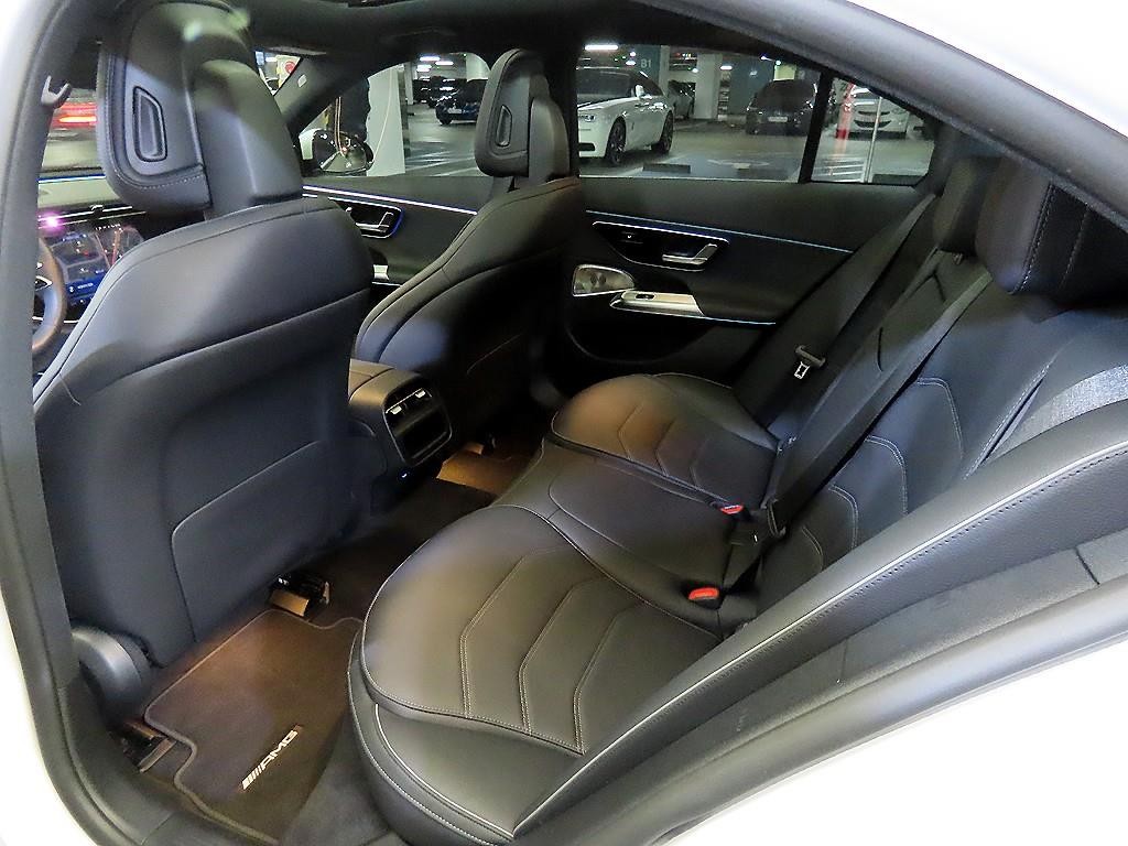 벤츠 E 클래스 E-클래스 W214 E300 4MATIC AMG Line 이미지 7