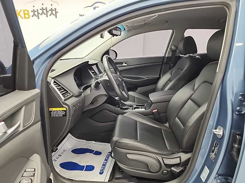 현대 투싼 올뉴투싼 디젤 1.7 2WD 모던 이미지 11
