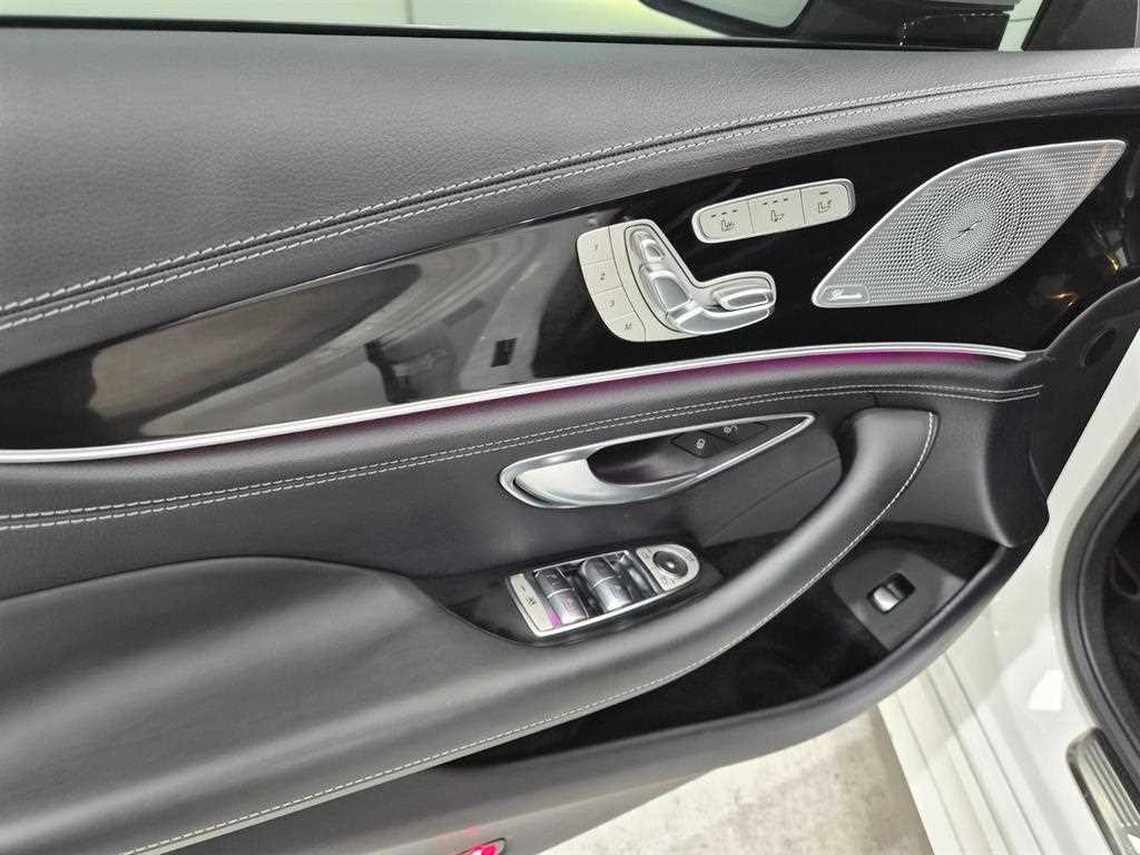 벤츠 AMG GT 4도어 43 4MATIC+ 이미지 12