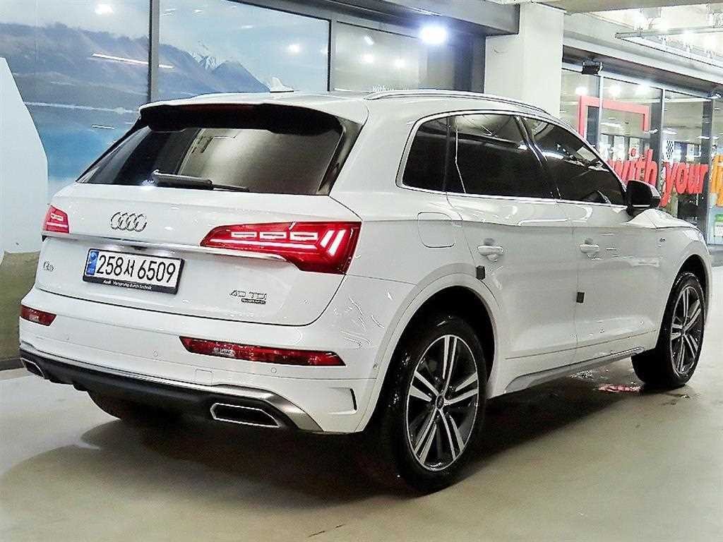 아우디 Q5 Q5 (FY) 40 TDI 콰트로 프리미엄 이미지 4