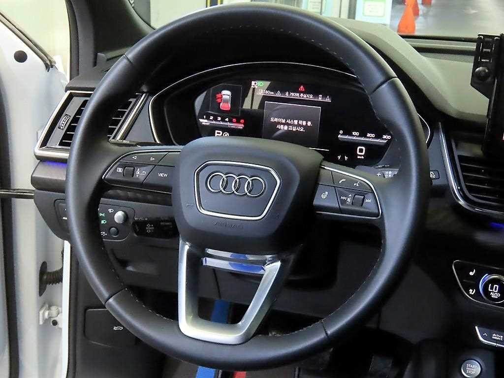아우디 Q5 Q5 (FY) 40 TDI 콰트로 프리미엄 이미지 8